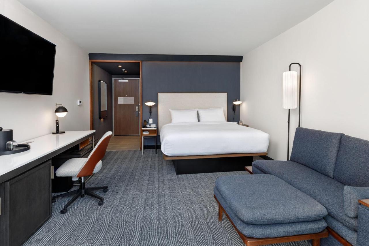 Courtyard By Marriott Richmond Scott'S Addition ภายนอก รูปภาพ